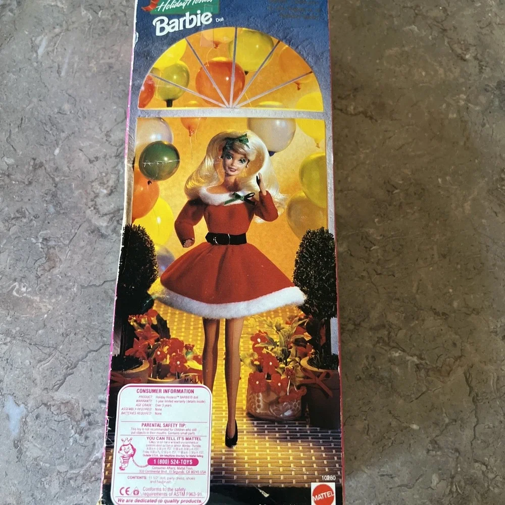 Barbie Holiday Hostess Doll Special Edition 1992 Mattel